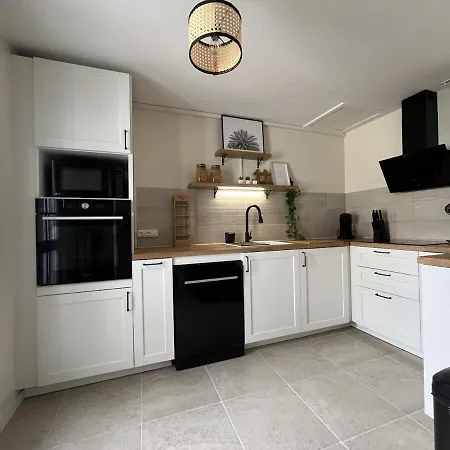 Holiday home Les Graves, Belle Maison Proche De Chateau Pape Clement