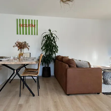 Les Graves, Belle Maison Proche De Chateau Pape Clement Holiday home *